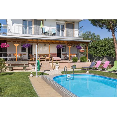 Apartment Twisting By The Private Pool