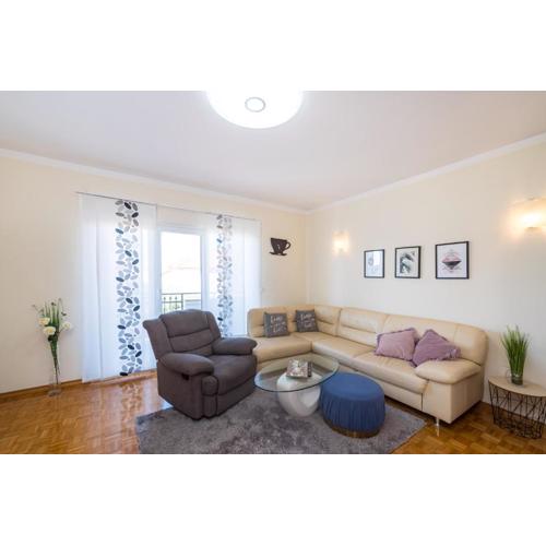 Apartment Višnja