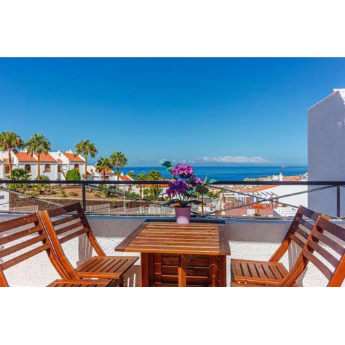 Apartment with ocean view in Costa Adeje