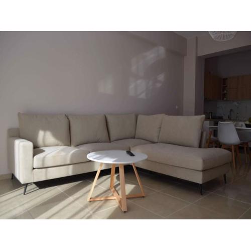 Apartment with panoromic sea views