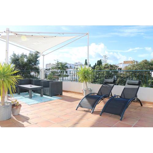 Apartment with private pool