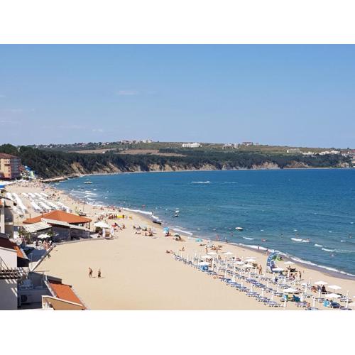 Apartment with Sea View in Obzor Beach