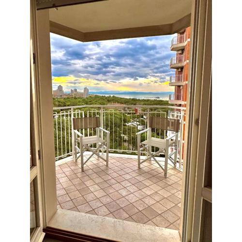 Apartment with stunning sea view - Wi-Fi, free parking, large terrace and comfort