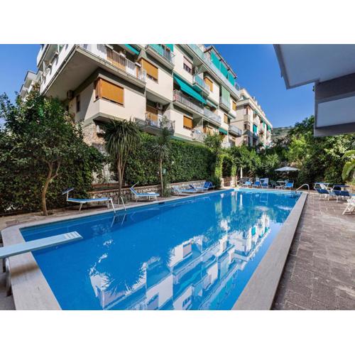Apartment with swimming pool in Sorrento