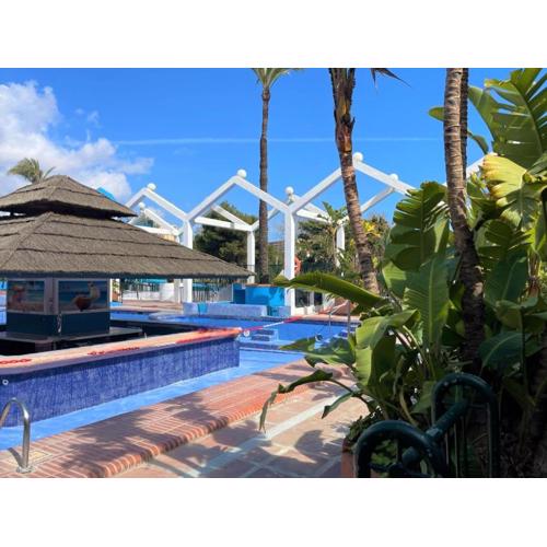 Apartment with terrace and sea views