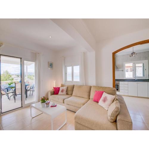 Apartment with views of the bay of Pollença
