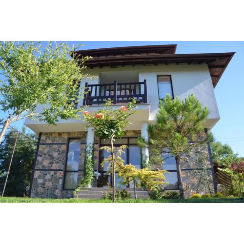 Apartment Zapovedni Rai