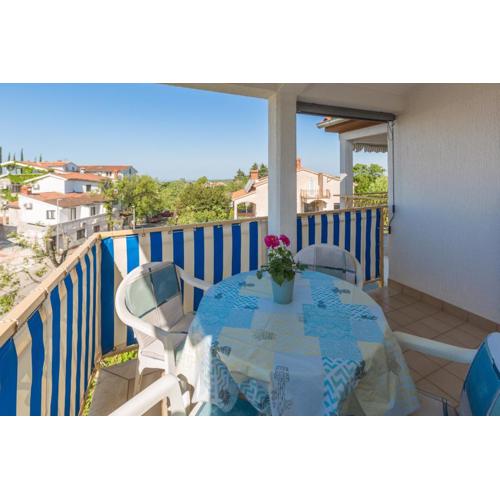 Apartment Zlata with beautiful view