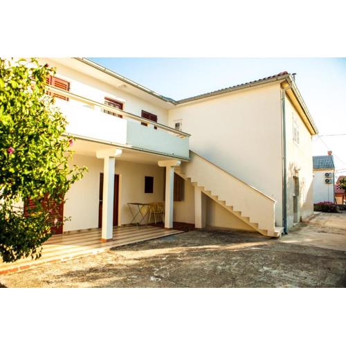 Apartments Alma