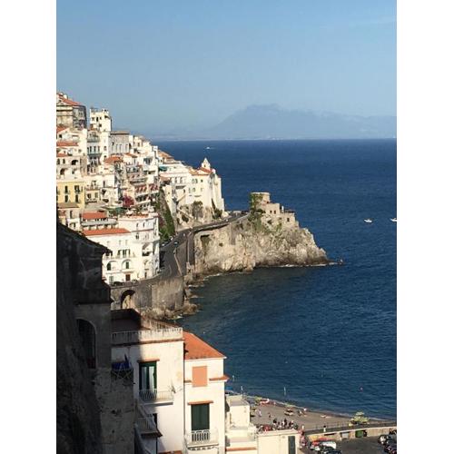 Apartments Amalfi Design Sea View accessible by 250 steps