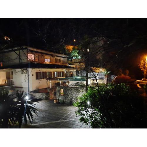 Apartments Anagora I
