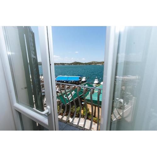 Apartments and Rooms Ille