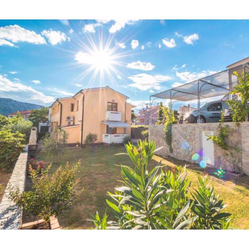 Apartments and rooms with parking space Baska, Krk - 23309