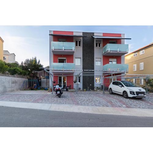 Apartments and rooms with parking space Grebastica, Sibenik - 17831