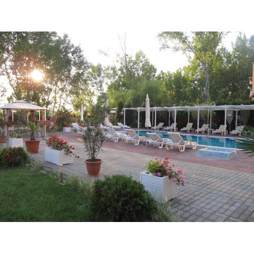 Apartments and studios in Cote d’Azure