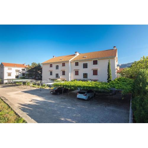 Apartments Antica with a balcony