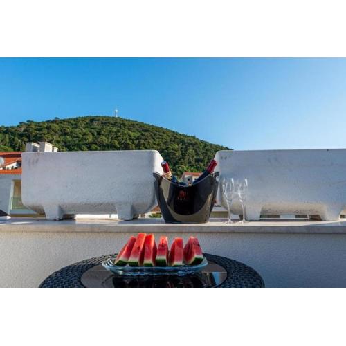 Apartments Arla Exclusive - Premium One Bedroom Apartment with Balcony