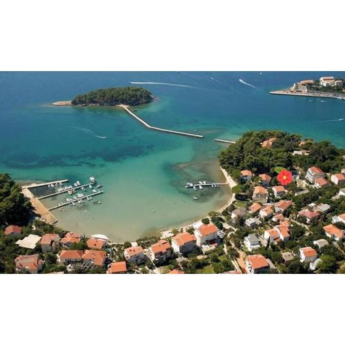 Apartments by the sea Banjol, Rab - 22777