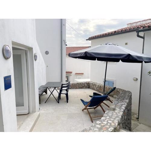 Apartments by the sea Baska, Krk - 24182