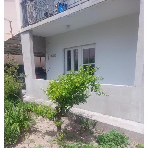 Apartments by the sea Kastel Luksic, Kastela - 22941