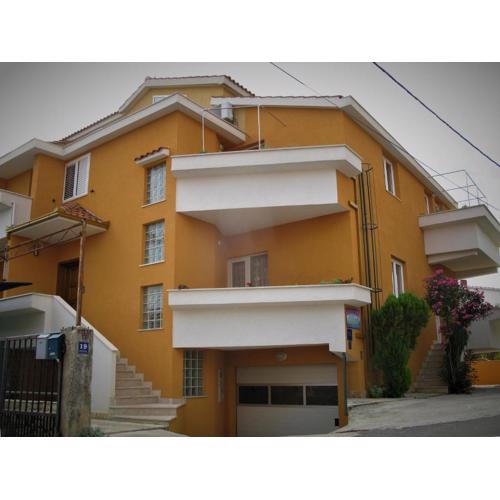 Apartments by the sea Okrug Gornji, Ciovo - 22139