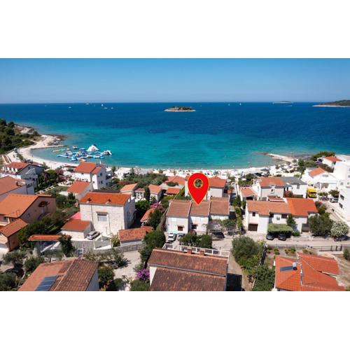 Apartments by the sea Rogoznica - 23414