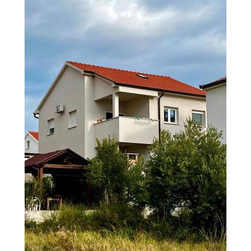 Apartments by the sea Rogoznica - 23714