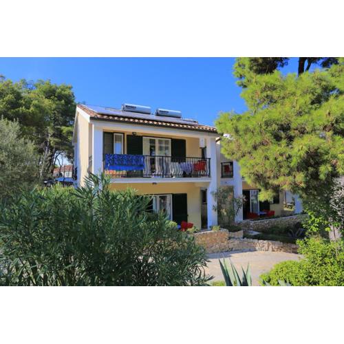 Apartments by the sea Rogoznica - 3196