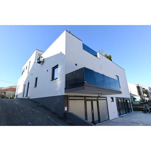 Apartments by the sea Trogir - 21215