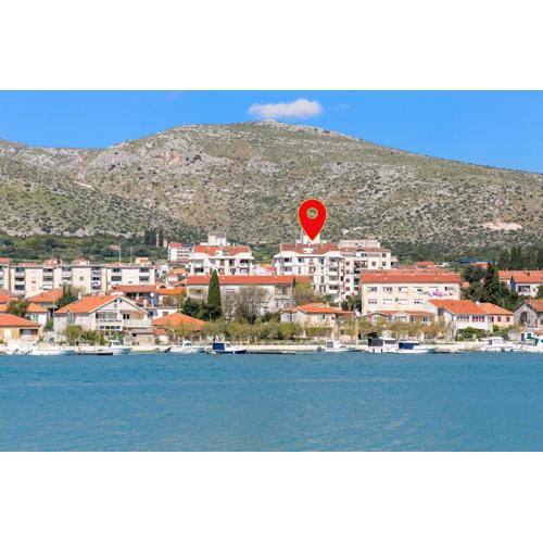 Apartments by the sea Trogir - 23836