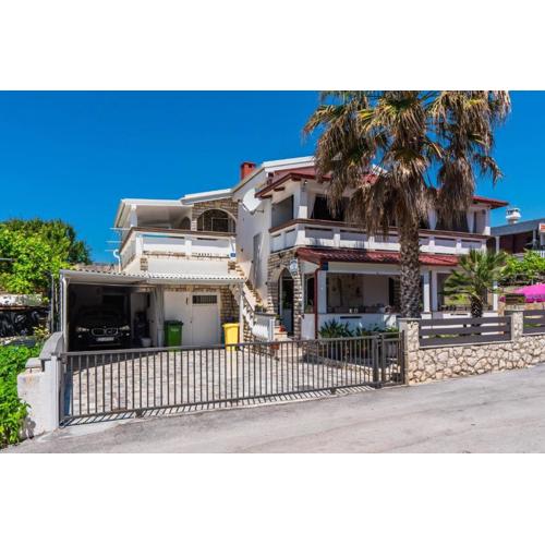 Apartments by the sea Vir - 21489