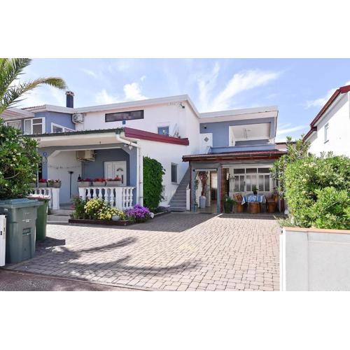 Apartments by the sea Vir - 21836