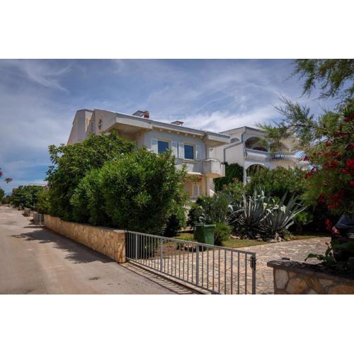 Apartments by the sea Vir - 23426