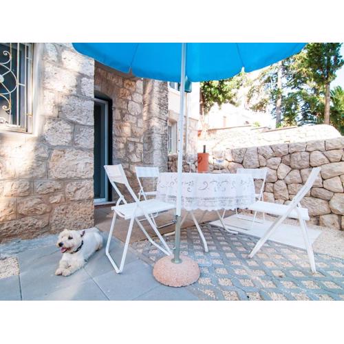Apartments Carmen & Tosca - Two-Bedroom Apartment with Terrace