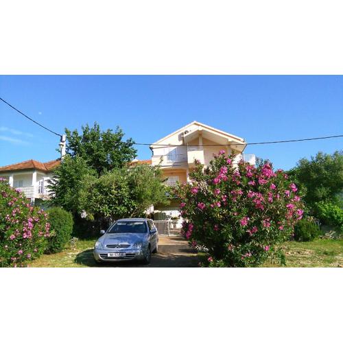 Apartments Diklo Marija