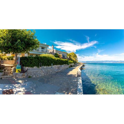Apartments Dinka Vantačići