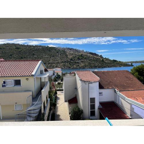 Apartments Edita