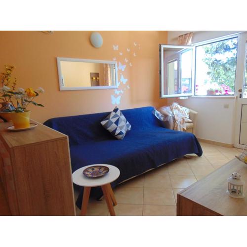Apartments Elelu - One-Bedroom Apartment with Terrace