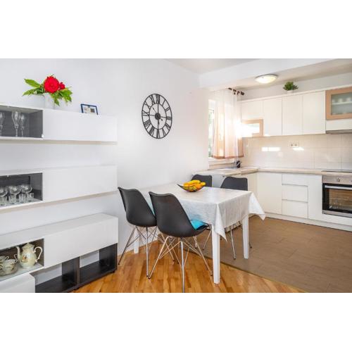 Apartments Emil