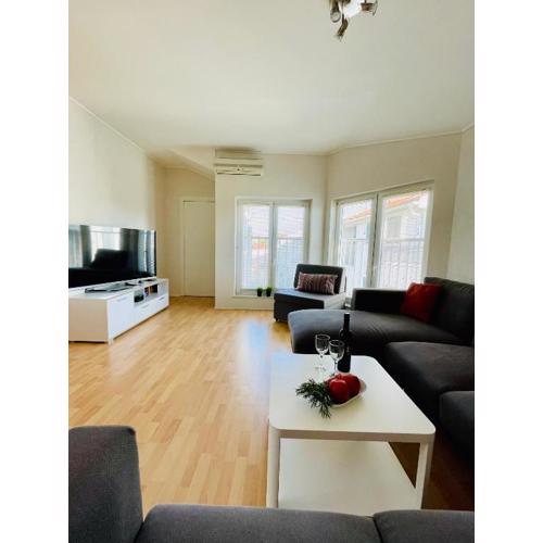 Apartments Eni