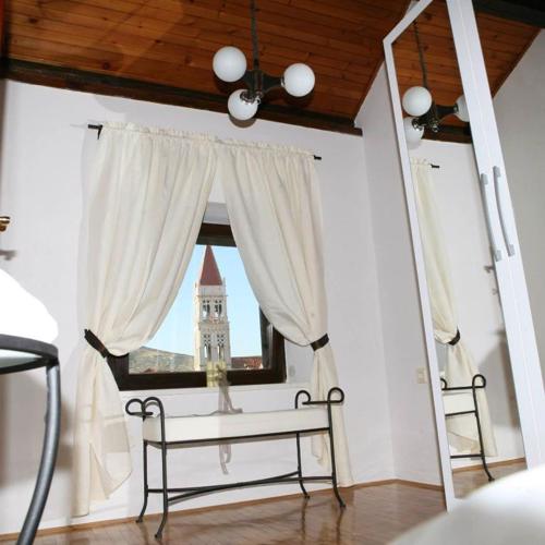 Apartments Filip & Viktoria in the center of Trogir
