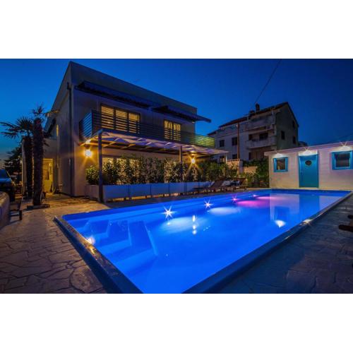 Apartments Gardelin Superior 2