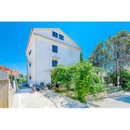 Apartments Goga
