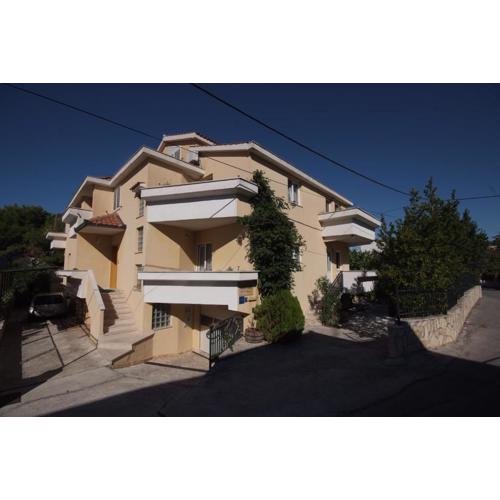 Apartments Gogi