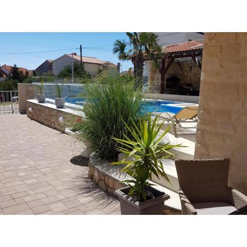 Apartments Golden Horizon with Heated Pool