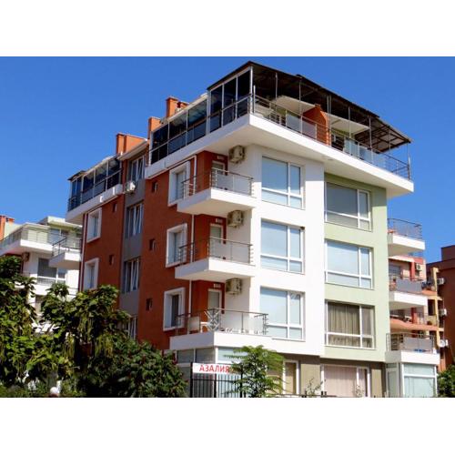 Apartments in Azalia 2 Complex