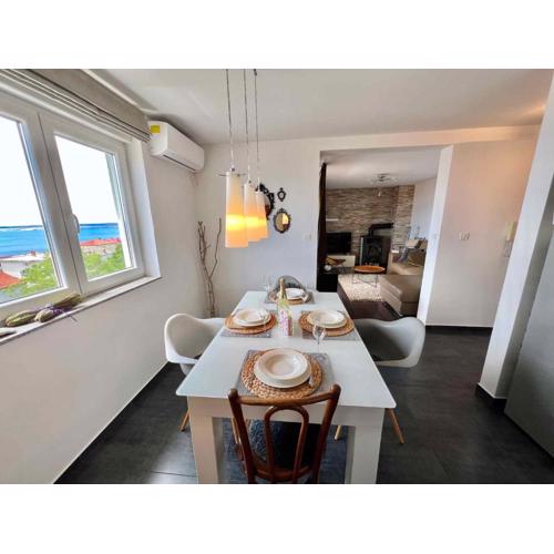 Apartments in Crikvenica 44153
