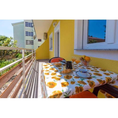 Apartments in Crikvenica 5289