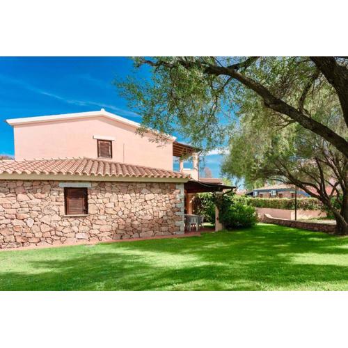 Apartments in San Teodoro 43450