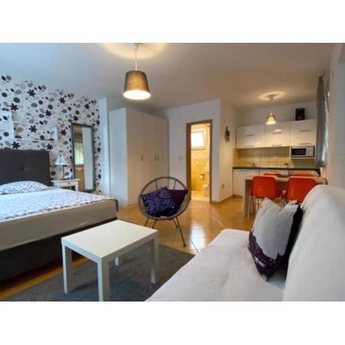 Apartments Lara Rab - Studio Apartment with Balcony